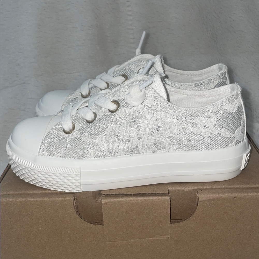 NWT NATURINO AYASY. Fabric sneakers in White - Picture 12 of 15